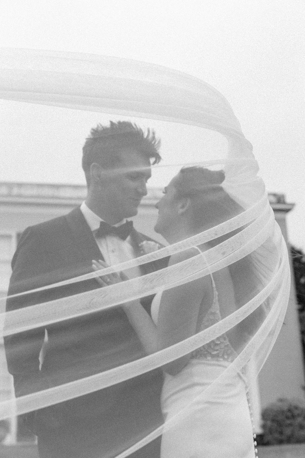 Bride and Groom photography, Bignor Park, West Sussex